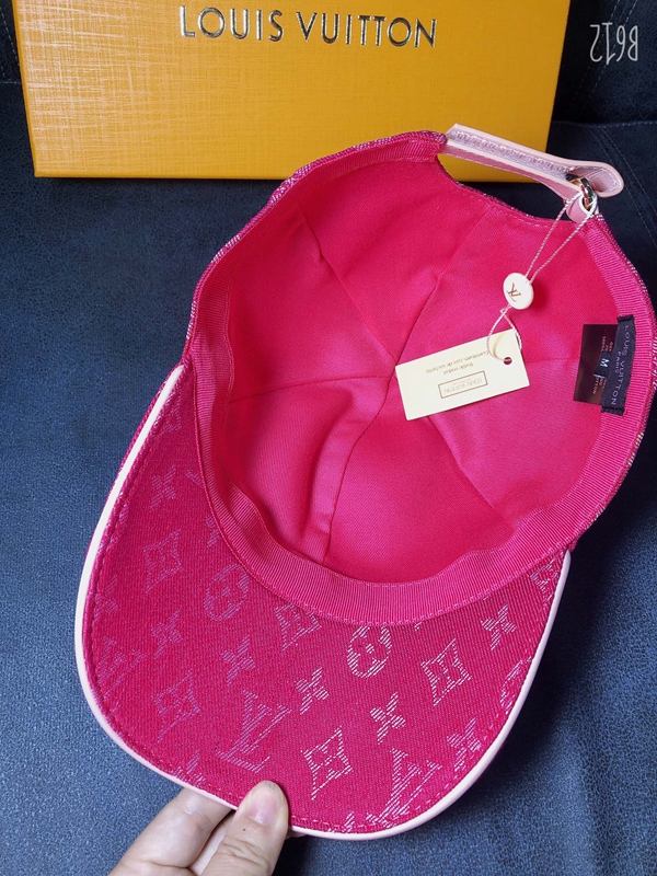 ブランド帽子側面デザイン